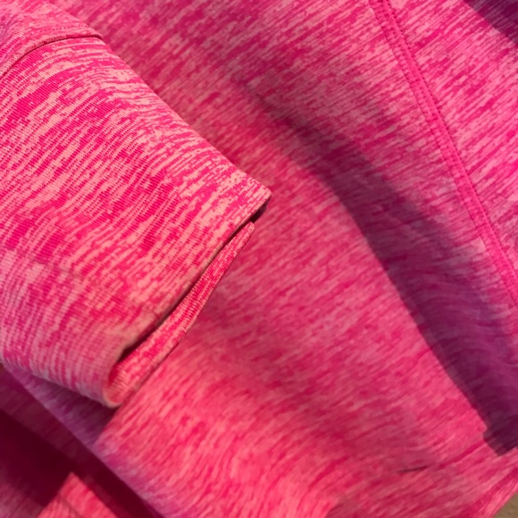 Size M Ladies Pink Under Armour 3/4 Zip Jacket - Picture 4 of 5